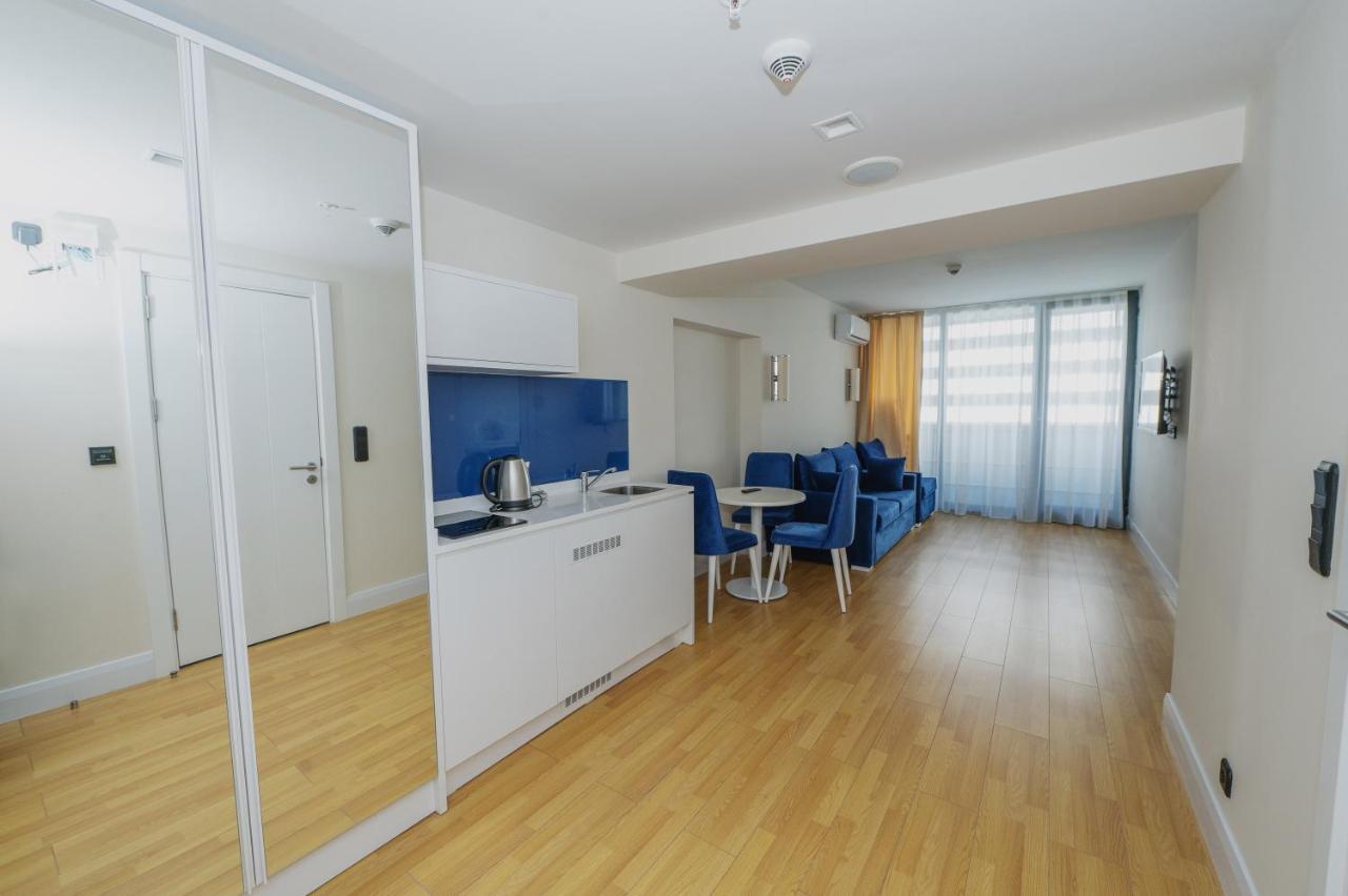 Blue Orbi City Hotel Batumi Eksteriør billede